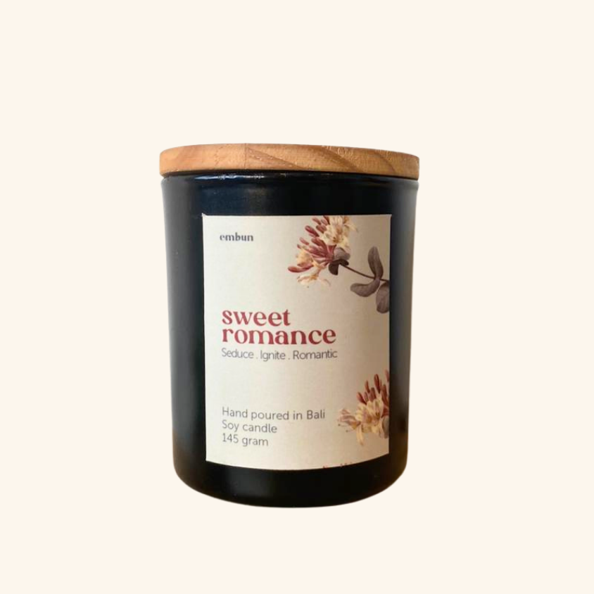 Candle Sweet Romance 145 gr